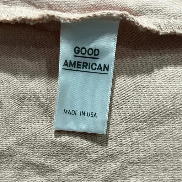 Good American Blush Pink Linear Foil Graphic T-Shirt size 4 (XL) - Picture 4 of 4